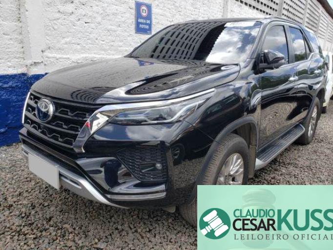 TOYOTA HILUX SW4 22/22